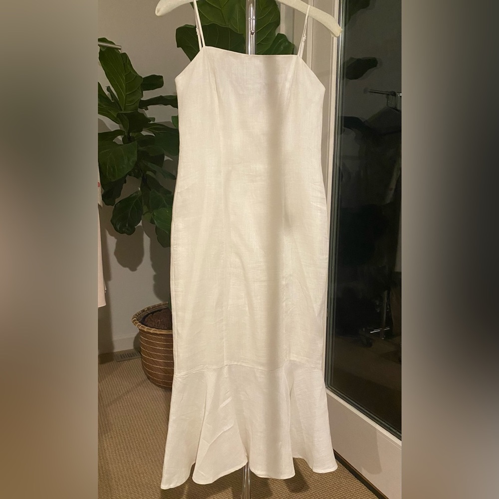 Staud White Linen Dress. Midi Size. Beautiful